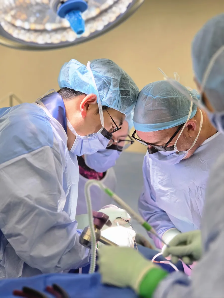 Dr. John Choi performing minimally invasive spine surgery